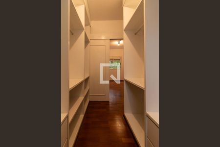 Apartamento para alugar com 139m², 3 quartos e 2 vagasCloset da suíte 2