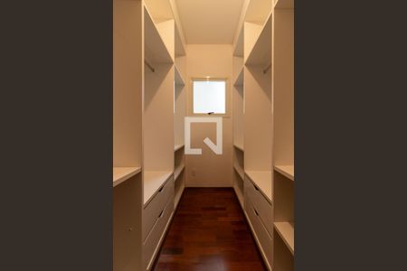 Apartamento para alugar com 139m², 3 quartos e 2 vagasCloset da suíte 2