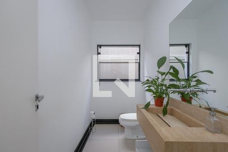 Lavabo de casa para alugar com 5 quartos, 270m² em Jardim dos Estados, São Paulo