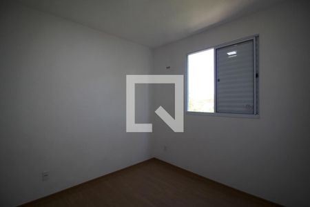 Quarto 2 de apartamento para alugar com 2 quartos, 40m² em Jardim Karolyne, Votorantim