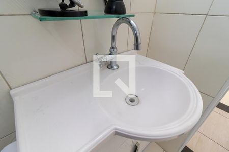 Apartamento para alugar com 62m², 2 quartos e 1 vaga Apartamento para alugar com 62m², 2 quartos e 1 vagaBanheiro