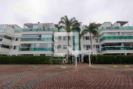 Apartamento à venda com 140m², 3 quartos e 2 vagas Apartamento à venda com 140m², 3 quartos e 2 vagasFachada