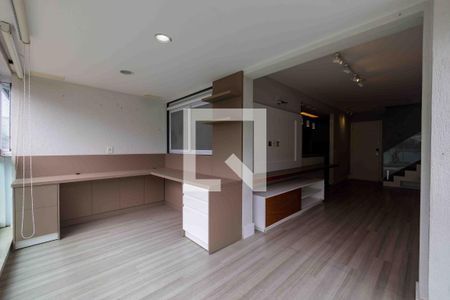 Apartamento à venda com 140m², 3 quartos e 2 vagas Apartamento à venda com 140m², 3 quartos e 2 vagasVaranda