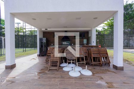 Apartamento à venda com 140m², 3 quartos e 2 vagas Apartamento à venda com 140m², 3 quartos e 2 vagasÁrea Comum Churrasqueira