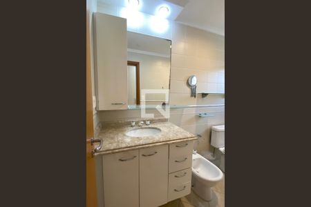 Apartamento para alugar com 140m², 3 quartos e 2 vagasBanheiro da Suíte 1