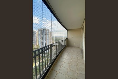 Varanda de apartamento para alugar com 3 quartos, 140m² em Tamboré, Santana de Parnaíba