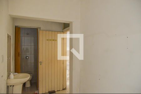 Casa à venda com 220m², 2 quartos e 2 vagas Casa à venda com 220m², 2 quartos e 2 vagasQuarto de Serviço