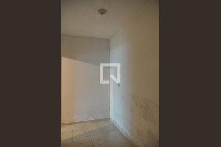 Casa à venda com 220m², 2 quartos e 2 vagas Casa à venda com 220m², 2 quartos e 2 vagasQuarto de Serviço