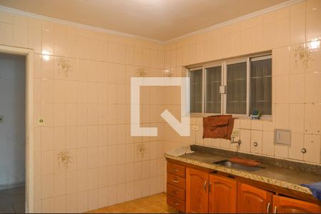 Casa à venda com 220m², 2 quartos e 2 vagas Casa à venda com 220m², 2 quartos e 2 vagasCozinha