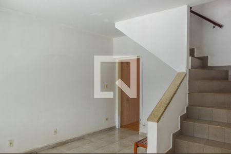 Sala de casa à venda com 2 quartos, 220m² em Jardim Orlandina, São Bernardo do Campo