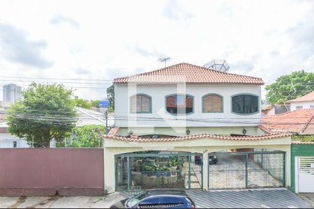 Casa à venda com 220m², 2 quartos e 2 vagas Casa à venda com 220m², 2 quartos e 2 vagasVista da Churrasqueira