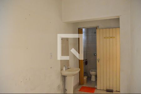 Casa à venda com 220m², 2 quartos e 2 vagas Casa à venda com 220m², 2 quartos e 2 vagasQuarto de Serviço