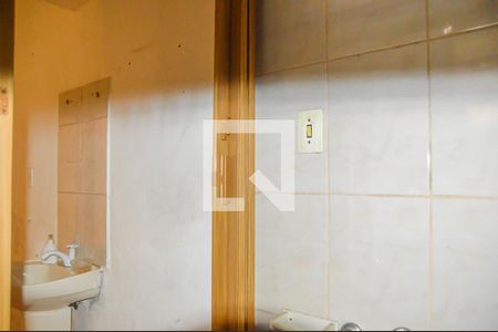 Casa à venda com 220m², 2 quartos e 2 vagas Casa à venda com 220m², 2 quartos e 2 vagasBanheiro de serviço