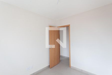 Apartamento à venda com 84m², 3 quartos e 2 vagasQuarto 2