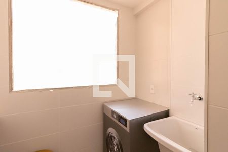 Apartamento à venda com 125m², 2 quartos e 3 vagas Apartamento à venda com 125m², 2 quartos e 3 vagasCozinha e Área de Serviço