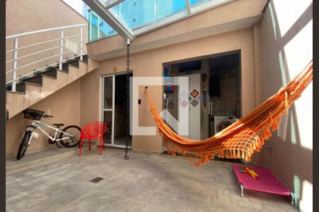 Casa à venda com 118m², 3 quartos e 2 vagas