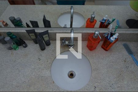 Casa de condomínio à venda com 360m², 4 quartos e 3 vagasBanheiro da Suíte 1