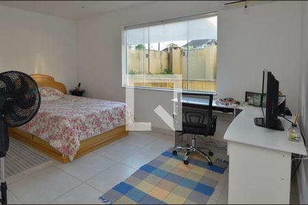 Casa de condomínio à venda com 360m², 4 quartos e 3 vagasSuite 1