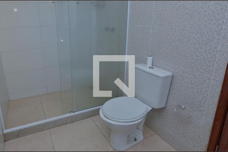 Casa de condomínio à venda com 360m², 4 quartos e 3 vagasBanheiro da Suíte 1