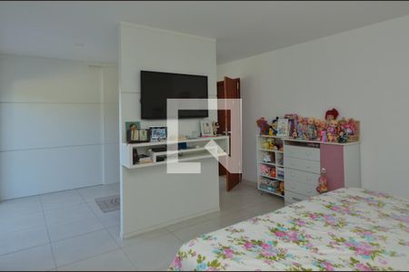 Casa de condomínio à venda com 360m², 4 quartos e 3 vagasSuíte 2