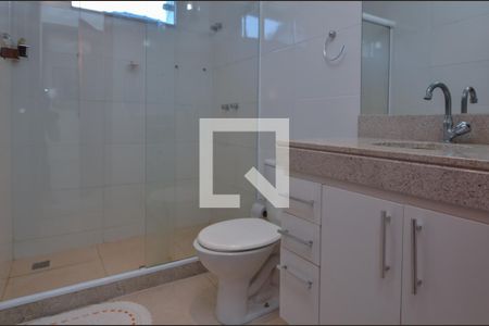 Casa de condomínio à venda com 360m², 4 quartos e 3 vagasBanheiro da Suíte 3