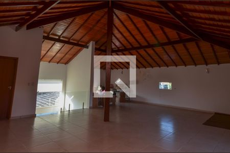 Casa de condomínio à venda com 360m², 4 quartos e 3 vagasSótão