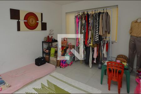 Casa de condomínio à venda com 360m², 4 quartos e 3 vagasQuarto 1