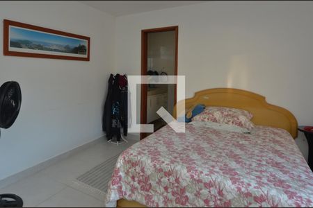 Casa de condomínio à venda com 360m², 4 quartos e 3 vagasSuite 1