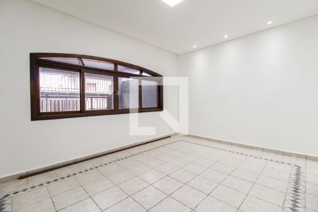 Sala de casa à venda com 4 quartos, 135m² em Vila Prudente, São Paulo