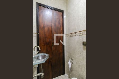 Casa à venda com 135m², 4 quartos e 1 vagaBanheiro Social