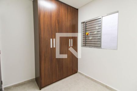 Casa à venda com 135m², 4 quartos e 1 vagaQuarto