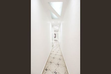 Casa à venda com 135m², 4 quartos e 1 vagaCorredor