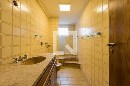 Apartamento à venda com 180m², 3 quartos e 2 vagas Apartamento à venda com 180m², 3 quartos e 2 vagasBanheiro Social