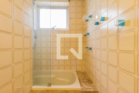 Apartamento à venda com 180m², 3 quartos e 2 vagas Apartamento à venda com 180m², 3 quartos e 2 vagasBanheiro Social