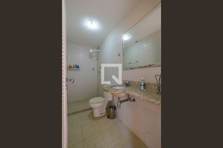 Casa de condomínio à venda com 280m², 4 quartos e 2 vagasBanheiro Quintal