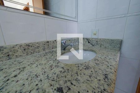 Casa de condomínio à venda com 280m², 4 quartos e 2 vagasBanheiro Suíte 3