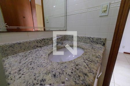Casa de condomínio à venda com 280m², 4 quartos e 2 vagasBanheiro Suíte 4