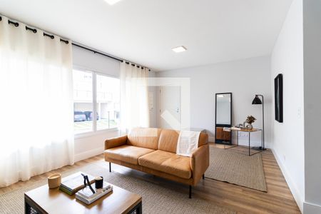 Sala de casa de condomínio para alugar com 4 quartos, 242m² em Jardim Sao Nicolau, São Paulo
