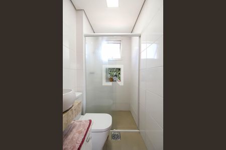 Apartamento à venda com 54m², 2 quartos e 2 vagas Apartamento à venda com 54m², 2 quartos e 2 vagasBanheiro