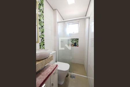 Apartamento à venda com 54m², 2 quartos e 2 vagas Apartamento à venda com 54m², 2 quartos e 2 vagasBanheiro