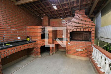 Apartamento à venda com 54m², 2 quartos e 2 vagas Apartamento à venda com 54m², 2 quartos e 2 vagasChurrasqueira