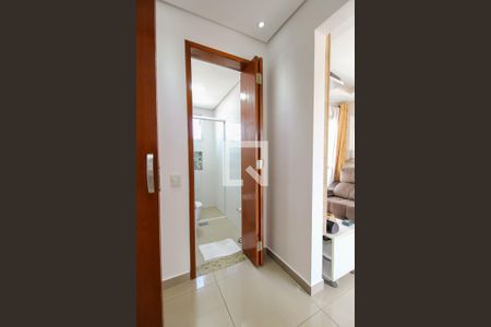 Apartamento à venda com 54m², 2 quartos e 2 vagas Apartamento à venda com 54m², 2 quartos e 2 vagasHall