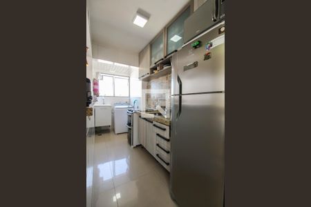 Apartamento à venda com 54m², 2 quartos e 2 vagas Apartamento à venda com 54m², 2 quartos e 2 vagasCozinha