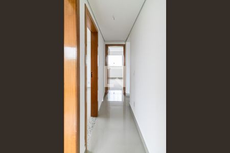 Corredor de apartamento à venda com 3 quartos, 106m² em Cabral, Contagem