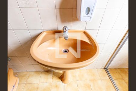 Casa para alugar com 118m², 2 quartos e 2 vagas Casa para alugar com 118m², 2 quartos e 2 vagasBanheiro