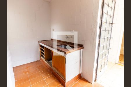 Casa para alugar com 118m², 2 quartos e 2 vagas Casa para alugar com 118m², 2 quartos e 2 vagasCozinha