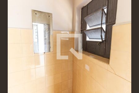 Casa para alugar com 118m², 2 quartos e 2 vagas Casa para alugar com 118m², 2 quartos e 2 vagasBanheiro de serviço
