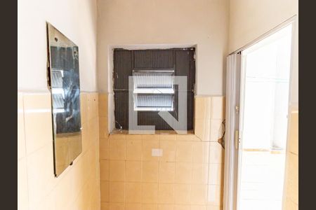 Casa para alugar com 118m², 2 quartos e 2 vagas Casa para alugar com 118m², 2 quartos e 2 vagasBanheiro de serviço