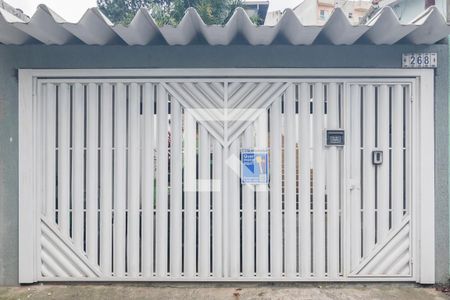 Casa à venda com 170m², 3 quartos e 5 vagasFachada