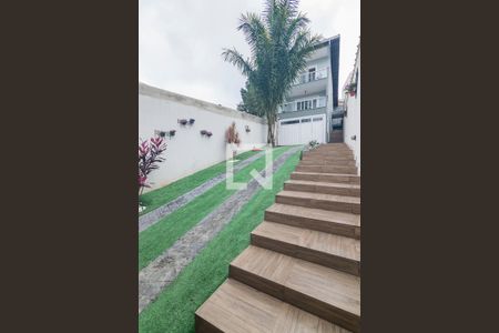 Casa à venda com 170m², 3 quartos e 5 vagasGaragem